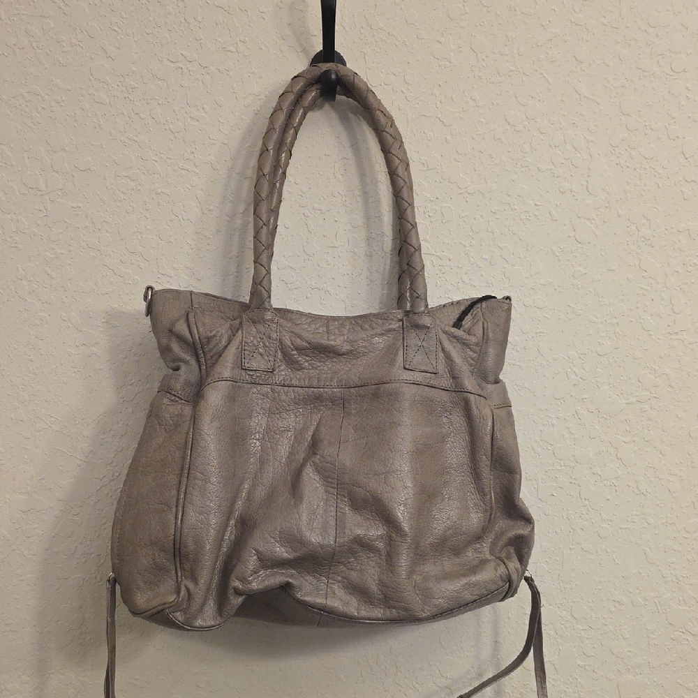 Elegant Taupe Leather Tote Bag